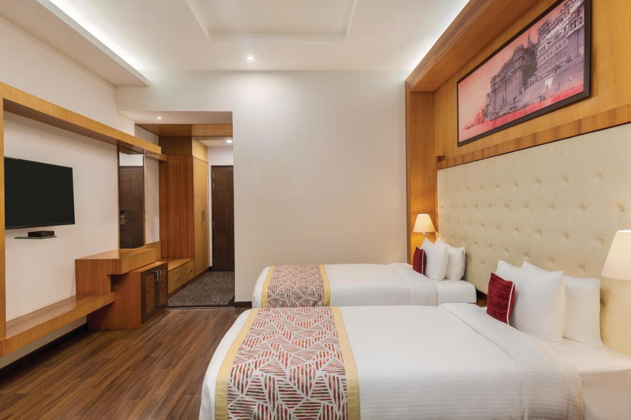 Ramada By Wyndham Varanasi Katesar Chandauli 외부 사진
